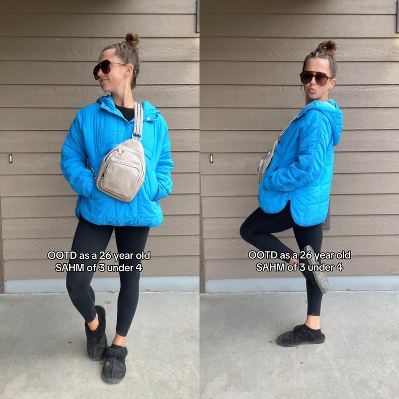 Ensfarget kort bomullsfrakk foran og lang ba